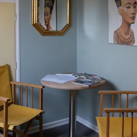 Cafe Sallys Séjour chez l'habitant